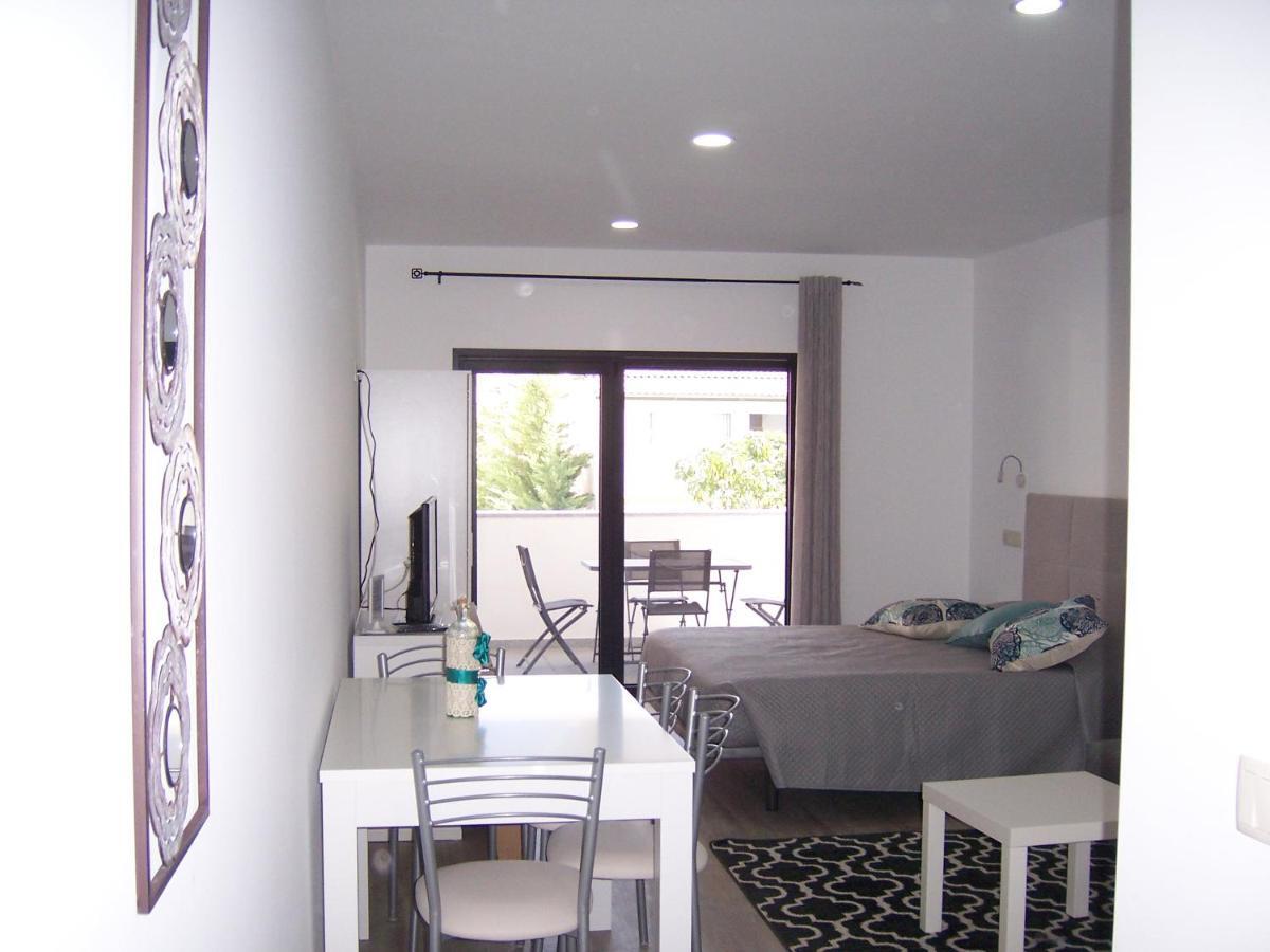 NC Apartamentos Bragança Buitenkant foto